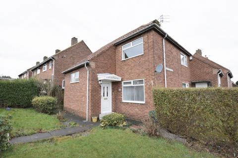 2 bedroom semi-detached house to rent, Malvern Gardens, Gateshead, NE11