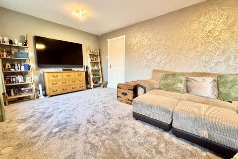 3 bedroom semi-detached house for sale, Ash Tree Grove, Kippax, Leeds