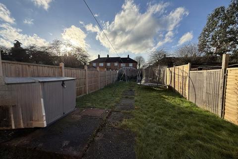 2 bedroom terraced house to rent, Whitworth Avenue
