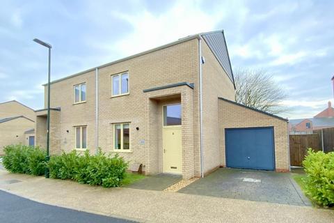 3 bedroom semi-detached house for sale, The Maples, Humberston
