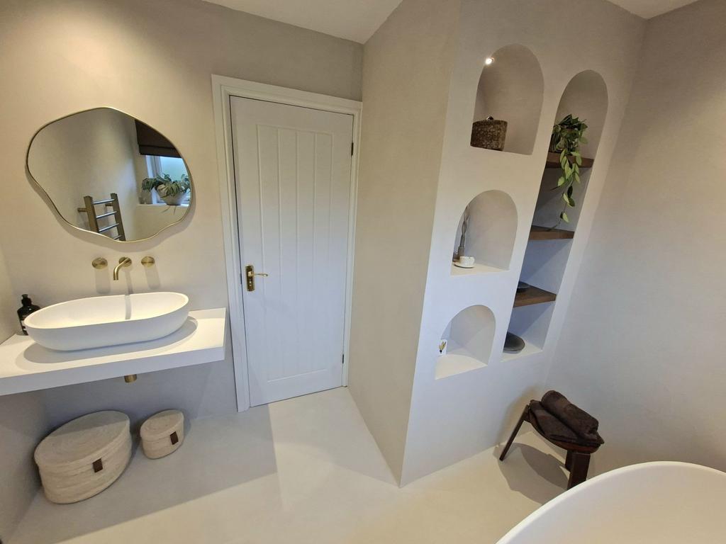 Family bathroom