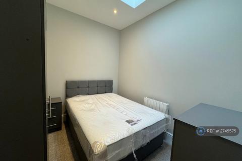 1 bedroom flat to rent, St. Sepulchre Gate, Doncaster, DN1