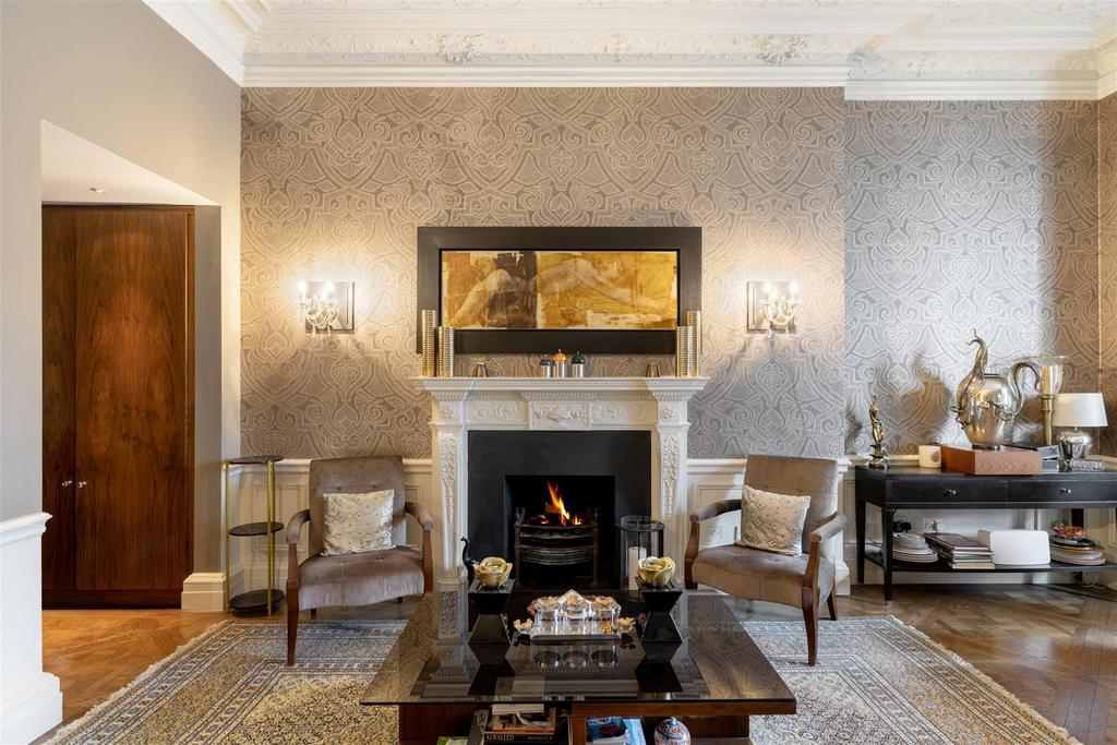 Maskells-Flat 22, Albert Hall Mansions-16 Hi.jpg