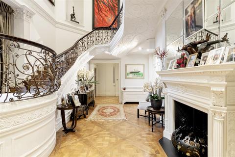 3 bedroom apartment for sale, Albert Hall Mansions, Kensington Gore, SW7