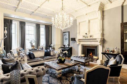 3 bedroom apartment for sale, Albert Hall Mansions, Kensington Gore, SW7