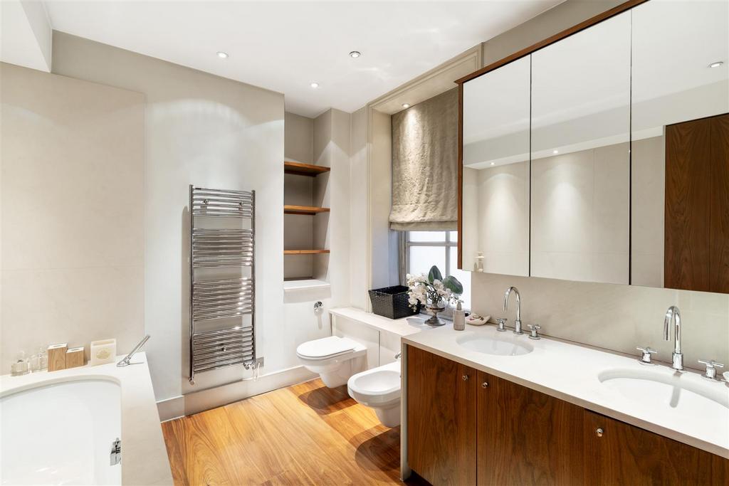 Maskells-Flat 22, Albert Hall Mansions-38 Hi.jpg