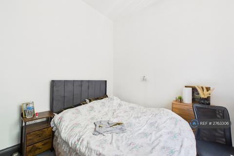 undefined, Moscow Drive, Liverpool, L13