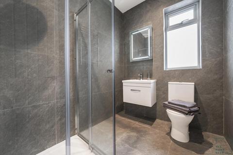 undefined, High Street, Aldershot GU12