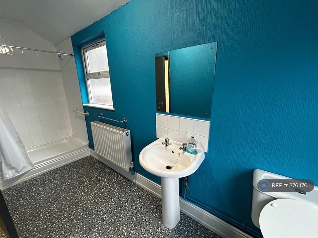 First Floor Second Shared Bathroom