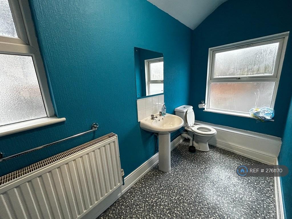 First Floor Second Shared Bathroom