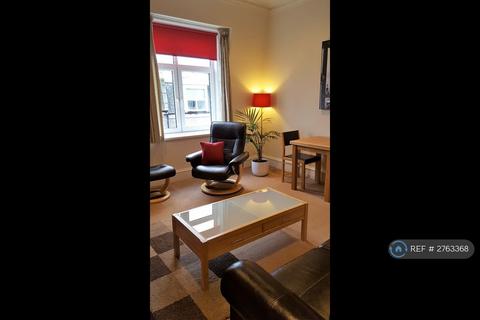 2 bedroom flat to rent, Wallfield Crescent, Aberdeen, AB25