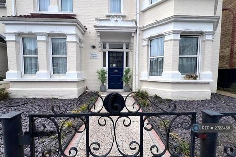 undefined, Luton Avenue, Broadstairs, CT10