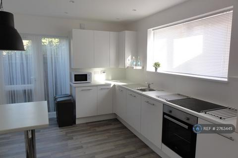 3 bedroom semi-detached house to rent, Burntwood Grange Road, London, SW18