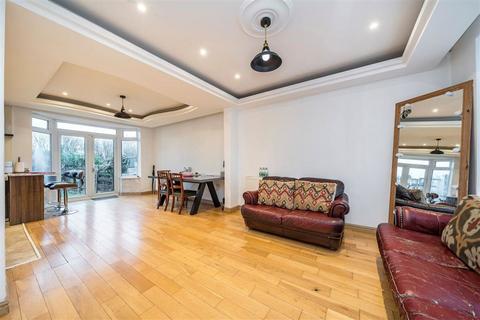 5 bedroom house for sale, Moordown, London SE18