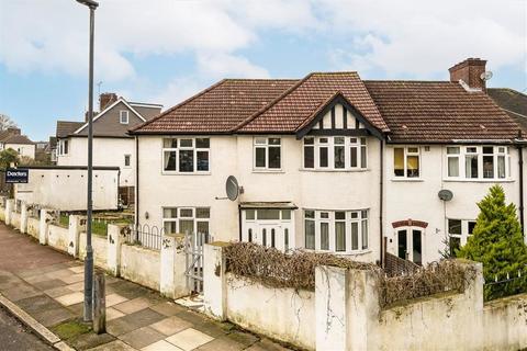 undefined, Moordown, London SE18