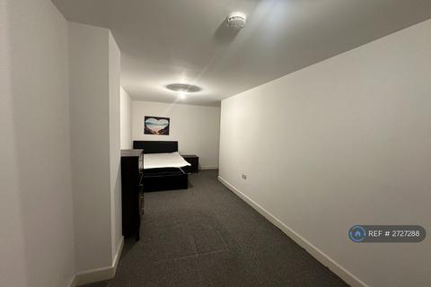1 bedroom in a house share to rent, Chester Road, Northwich, CW8