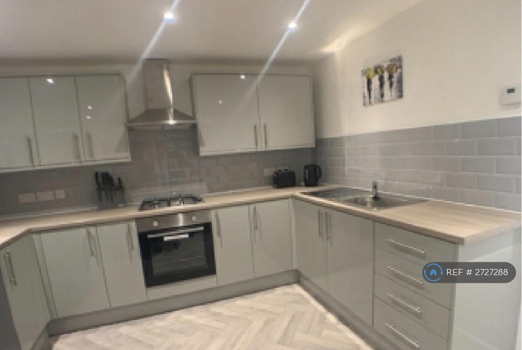Fitted Kitchen
