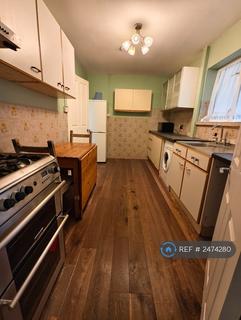 3 bedroom terraced house to rent, Whatley Avenue, London, SW20