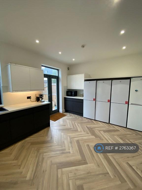 Communal Kitchen White Goods