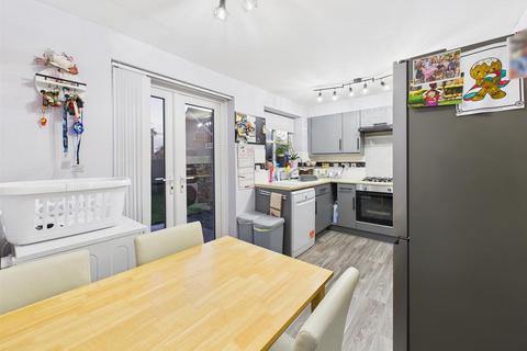 undefined, Aysgarth Rise, Bridlington