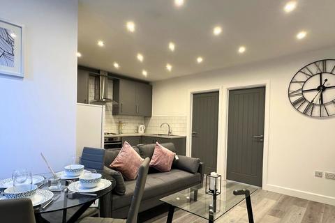 2 bedroom flat to rent, Albany Road, Earlsdon, CV5