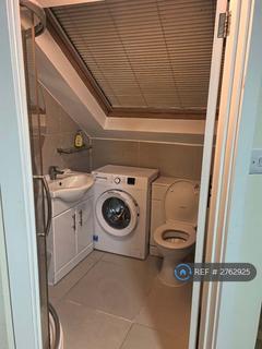 1 bedroom in a house share to rent, Llanover Road, Wembley, HA9