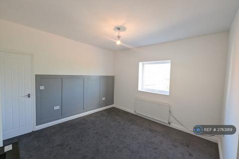 2 bedroom flat to rent, Bowman Street, Darlington, DL3
