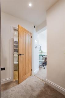 undefined, Cecil Street, Cardiff CF24