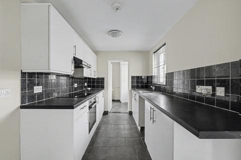 3 bedroom terraced house for sale, Livingstone Road, Gillingham,