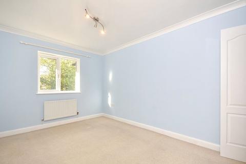 2 bedroom flat for sale, London Road, Kent ME16