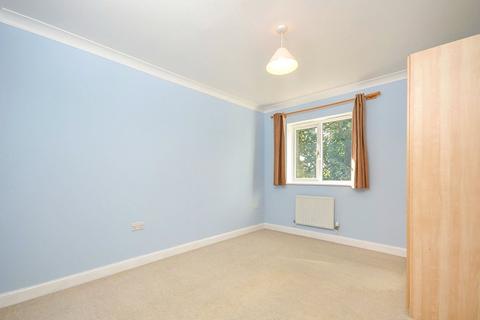 2 bedroom flat for sale, London Road, Kent ME16
