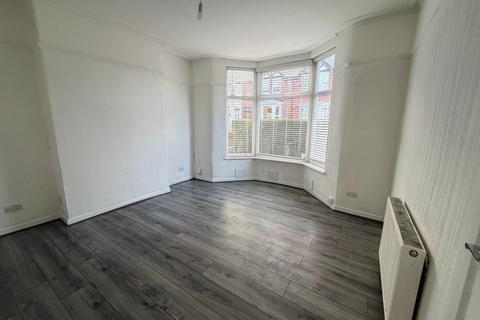 undefined, Lovely 3 bedroom home in Walton Vale