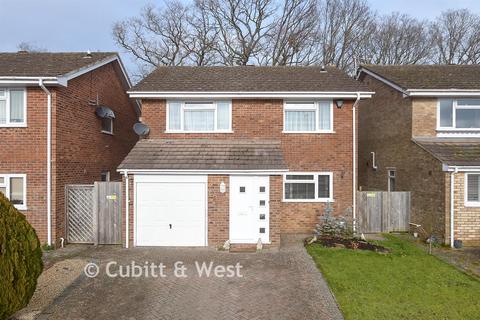 4 bedroom detached house for sale, Barnside Avenue, Burgess Hill, West Sussex