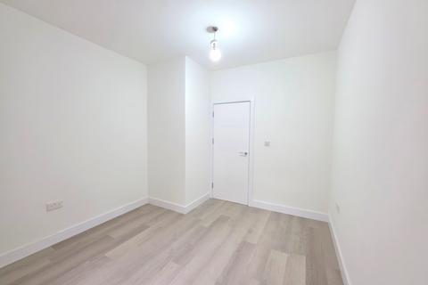 1 bedroom flat to rent, Studio Front Ground Floor, Howard Road, Cricklewood, NW2