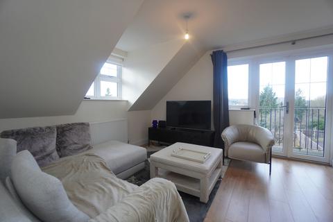 2 bedroom flat for sale, Priory Road, High Wycombe HP13