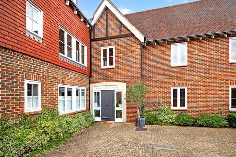 Highgrove Avenue, Ascot, Berkshire, SL5