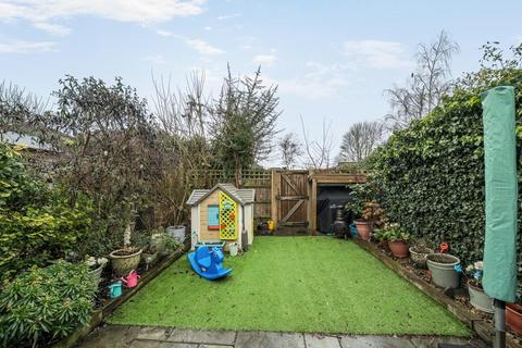 undefined, Martindale Close, Guildford