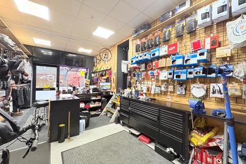 Mixed use for sale, Abercynon, Mountain Ash CF45