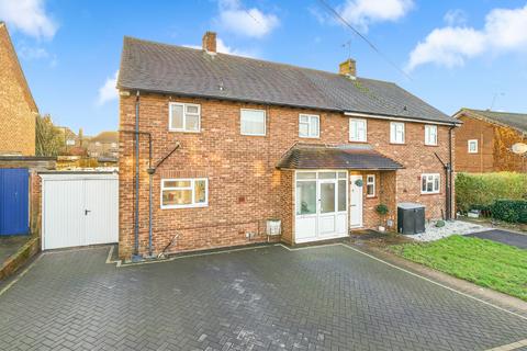 4 bedroom semi-detached house for sale, Bushy Hill Drive, Surrey GU1