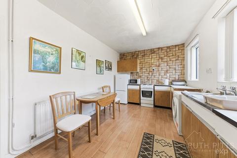 undefined, North Crescent, Pontefract WF9