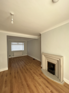 3 bedroom semi-detached house to rent, Kenton Crescent, Newcastle upon Tyne NE3