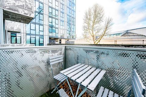 1 bedroom flat for sale, Highgate Hill, Highgate, London, N19