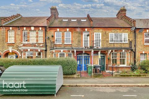 3 bedroom maisonette for sale, Winns Terrace, Walthamstow