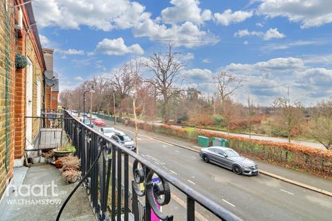 3 bedroom maisonette for sale, Winns Terrace, Walthamstow