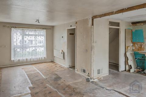 3 bedroom semi-detached house for sale, Malmesbury SN16