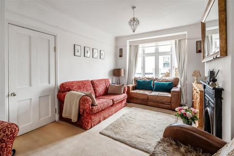 undefined, Sunningdale Road, Cheam,