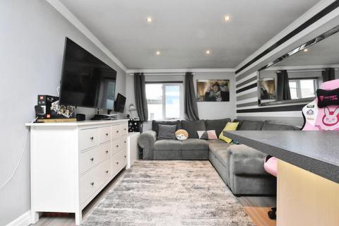 1 bedroom apartment to rent, Cardill Close, Bristol BS13