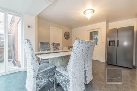 undefined, Moore Close, Norwich NR10