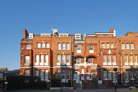 Studio to rent, Quex Road, West Hampstead NW6, London