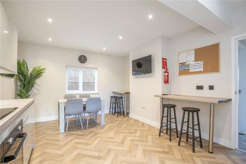 6 bedroom detached house to rent, Newmarket Road, Cringleford, Norwich, Norfolk, NR4